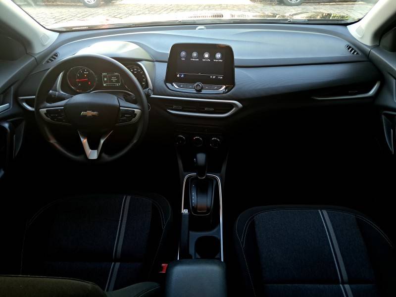 CHEVROLET - TRACKER - 2022/2023 - Preta - R$ 105.900,00