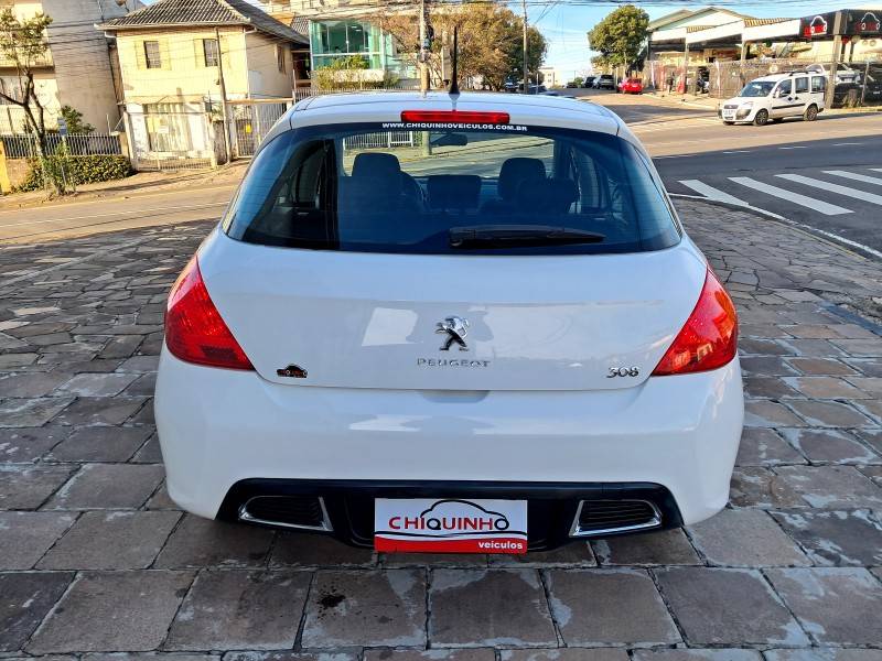 PEUGEOT - 308 - 2014/2015 - Branca - R$ 49.900,00