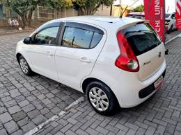 FIAT - PALIO - 2014/2015 - Branca - R$ 42.900,00