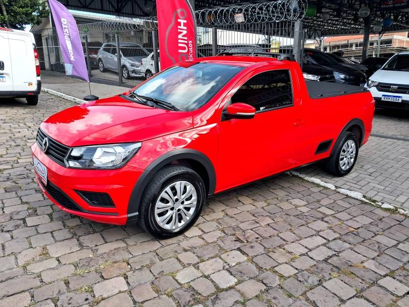 VOLKSWAGEN - SAVEIRO - 2022/2023 - Vermelha - R$ 79.900,00