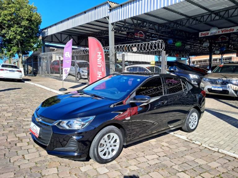 CHEVROLET - ONIX - 2020/2021 - Preta - R$ 69.900,00
