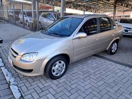 CHEVROLET - CLASSIC - 2013/2014 - Bege - R$ 32.900,00