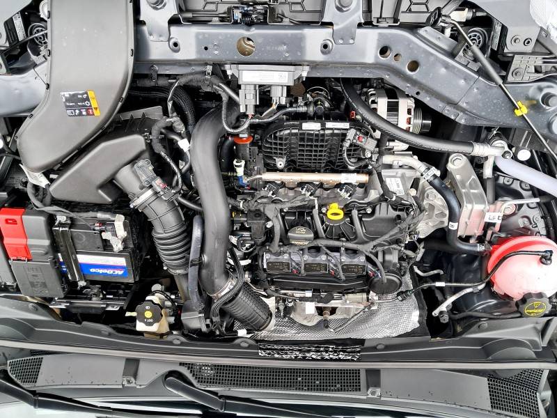 CHEVROLET - ONIX - 2025/2026 - Cinza - R$ 129.190,00
