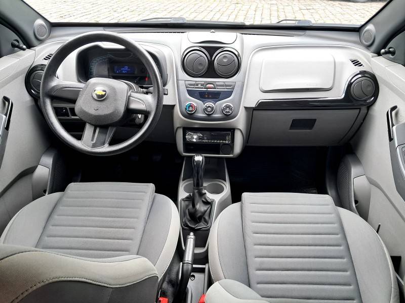 CHEVROLET - AGILE - 2011/2011 - Branca - R$ 35.900,00