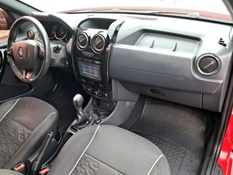 RENAULT - DUSTER OROCH - 2018/2018 - Vermelha - R$ 82.900,00