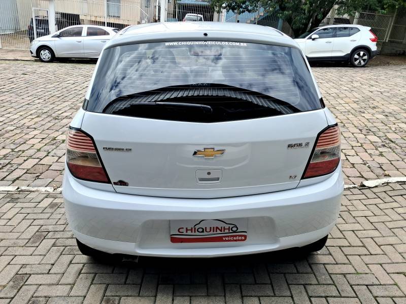 CHEVROLET - AGILE - 2011/2011 - Branca - R$ 35.900,00