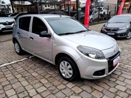 RENAULT - SANDERO - 2014/2014 - Prata - R$ 34.900,00