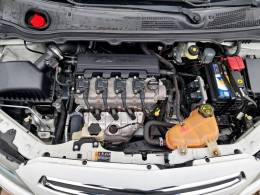 CHEVROLET - PRISMA - 2016/2016 - Branca - R$ 59.900,00