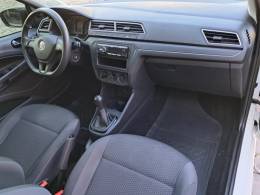 VOLKSWAGEN - SAVEIRO - 2022/2023 - Branca - R$ 69.900,00