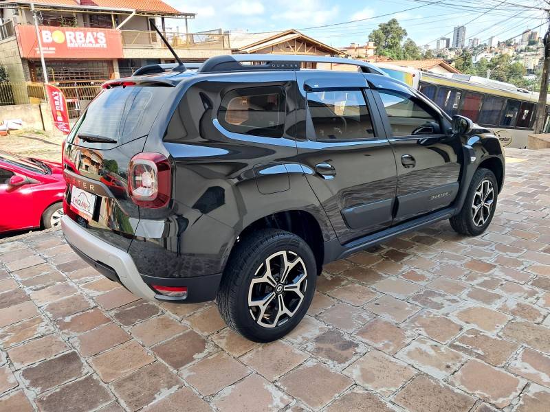 RENAULT - DUSTER - 2020/2021 - Preta - R$ 93.900,00