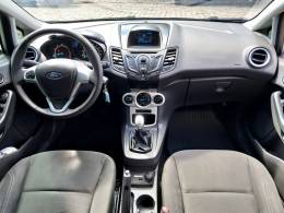 FORD - FIESTA - 2013/2014 - Prata - R$ 39.900,00