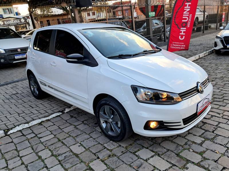 VOLKSWAGEN - FOX - 2019/2020 - Branca - R$ 64.900,00