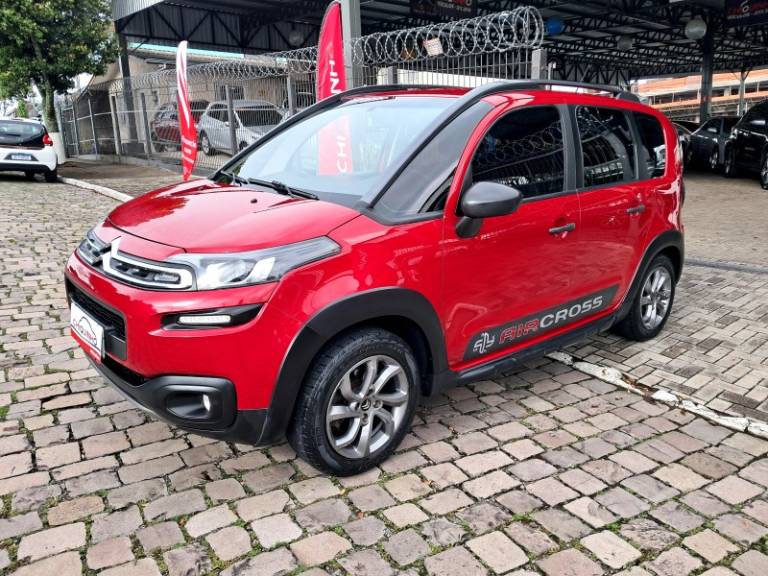 CITROËN - AIRCROSS - 2016/2017 - Vermelha - R$ 56.900,00