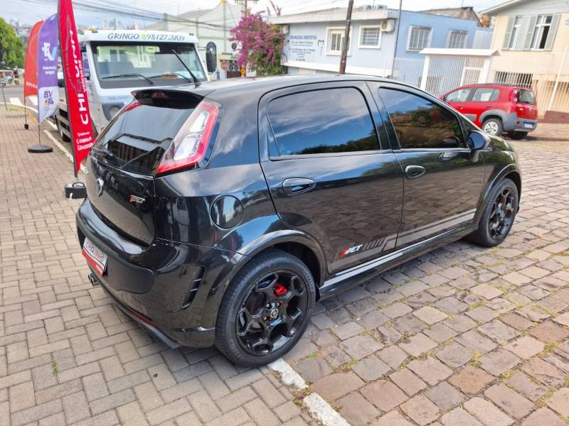 FIAT - PUNTO - 2014/2014 - Preta - R$ 57.900,00
