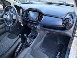 FIAT - UNO - 2021/2021 - Branca - R$ 49.900,00