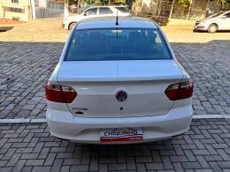 VOLKSWAGEN - VOYAGE - 2022/2023 - Branca - R$ 62.900,00