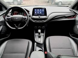 CHEVROLET - ONIX - 2023/2024 - Branca - R$ 96.900,00