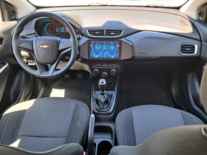 CHEVROLET - ONIX - 2018/2018 - Prata - R$ 56.900,00