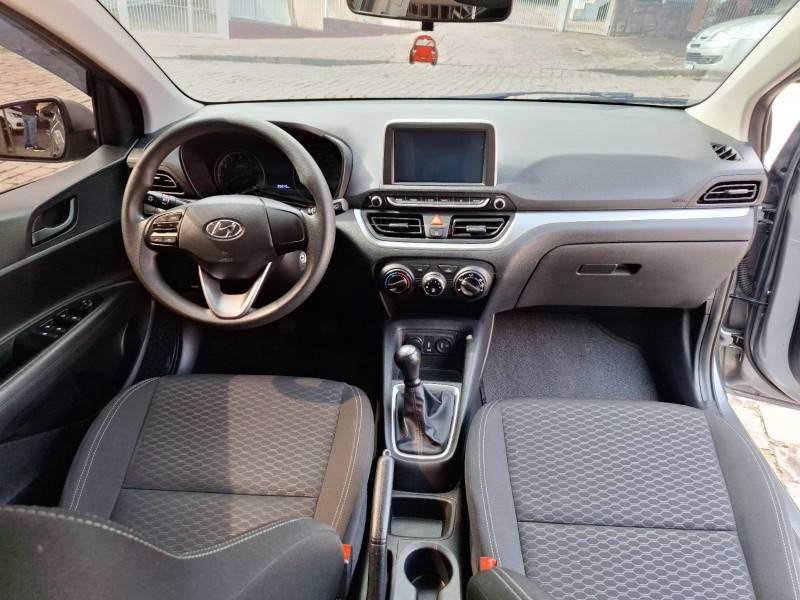 HYUNDAI - HB20 - 2021/2022 - Cinza - R$ 63.900,00