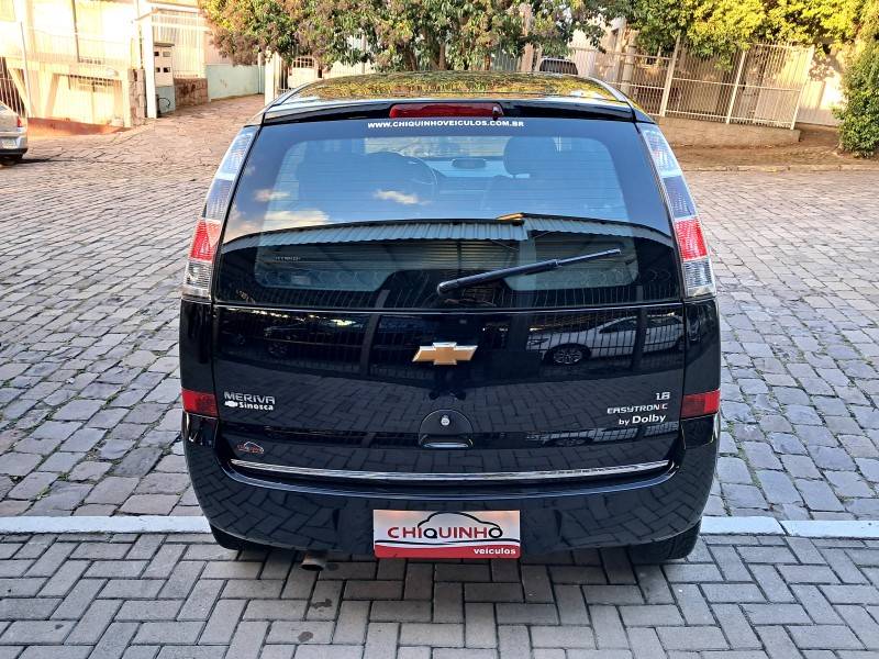 CHEVROLET - MERIVA - 2011/2012 - Preta - R$ 32.900,00