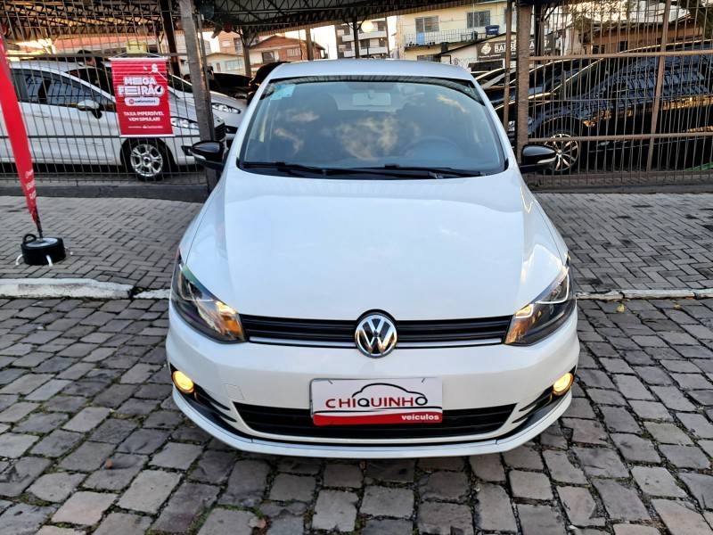 VOLKSWAGEN - FOX - 2019/2020 - Branca - R$ 64.900,00