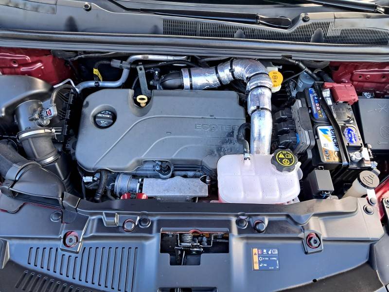 CHEVROLET - TRACKER - 2018/2018 - Vermelha - R$ 95.900,00