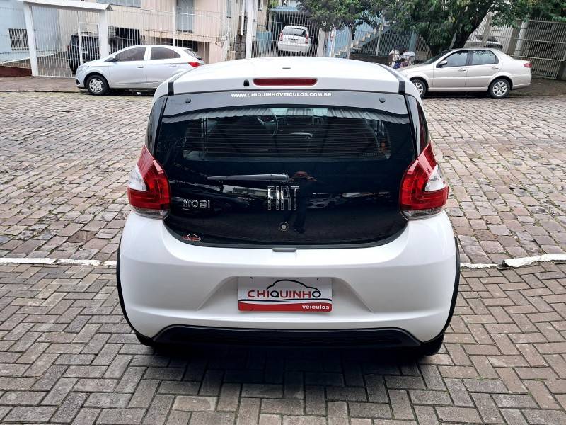FIAT - MOBI - 2021/2021 - Branca - R$ 49.900,00