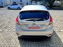 FORD - FIESTA - 2013/2014 - Prata - R$ 39.900,00