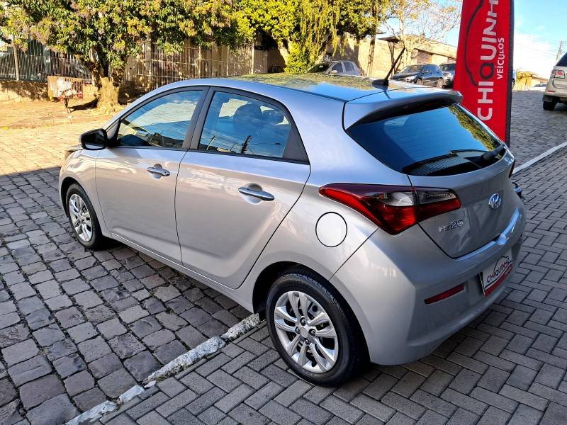 HYUNDAI - HB20 - 2019/2019 - Prata - R$ 58.900,00