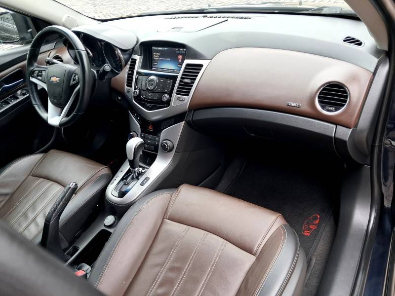 CHEVROLET - CRUZE - 2015/2015 - Azul - R$ 67.900,00