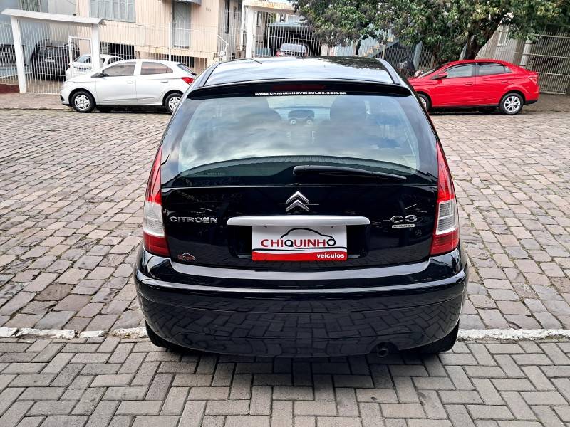 CITROËN - C3 - 2011/2012 - Preta - R$ 34.900,00
