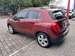 CHEVROLET - TRACKER - 2013/2014 - Vermelha - R$ 72.900,00