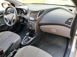 HYUNDAI - HB20S - 2017/2018 - Cinza - R$ 65.900,00
