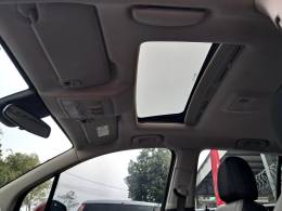 CHEVROLET - TRACKER - 2013/2014 - Vermelha - R$ 72.900,00