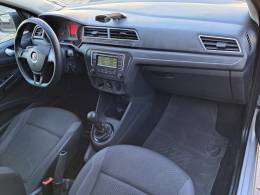 VOLKSWAGEN - VOYAGE - 2018/2018 - Prata - R$ 47.900,00