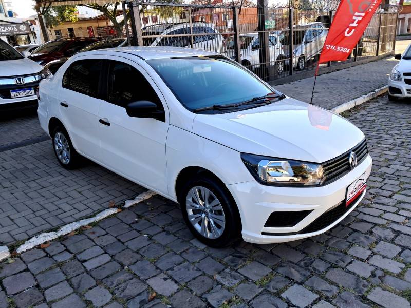VOLKSWAGEN - VOYAGE - 2021/2022 - Branca - R$ 64.900,00