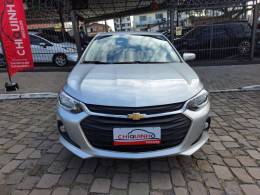 CHEVROLET - ONIX - 2022/2023 - Prata - R$ 89.900,00