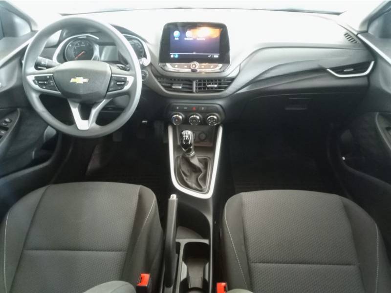 CHEVROLET - ONIX - 2022/2023 - Prata - R$ 76.900,00