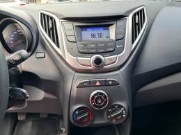 HYUNDAI - HB20S - 2015/2015 - Branca - R$ 55.900,00