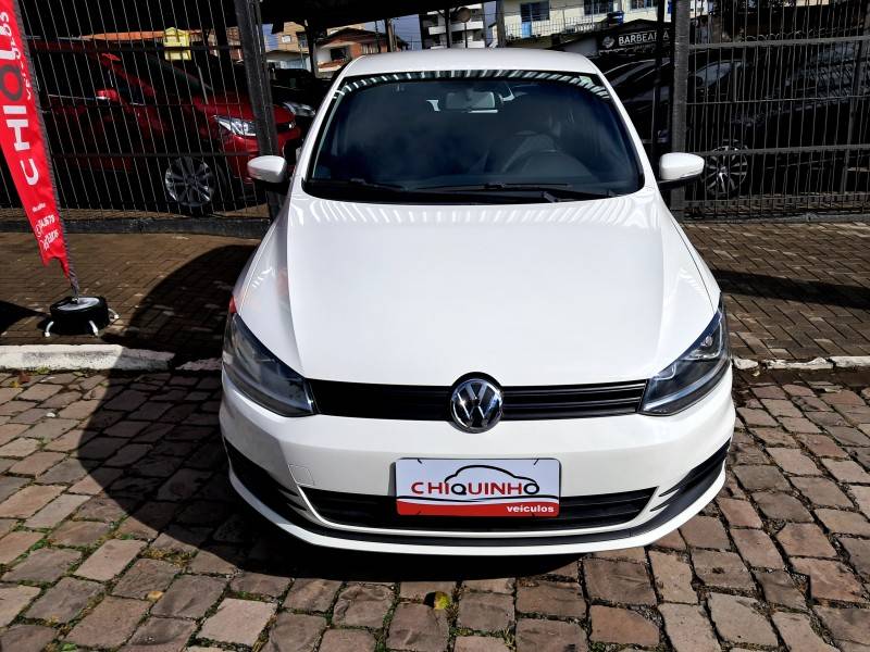 VOLKSWAGEN - FOX - 2016/2016 - Branca - R$ 47.900,00