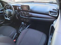 FIAT - CRONOS - 2018/2019 - Branca - R$ 69.900,00