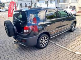 CHEVROLET - SPIN - 2015/2016 - Preta - R$ 64.900,00
