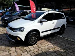 VOLKSWAGEN - SPACE CROSS - 2013/2014 - Branca - R$ 54.900,00