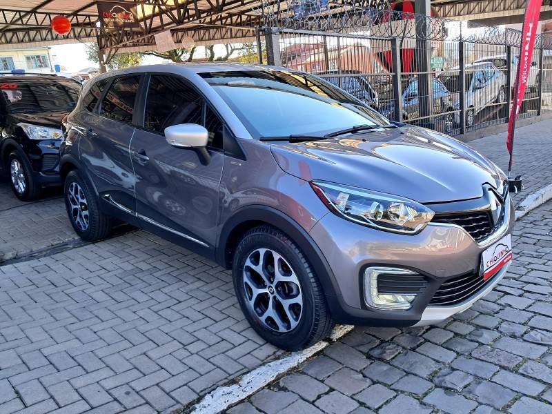 RENAULT - CAPTUR - 2020/2021 - Cinza - R$ 87.900,00