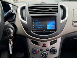 CHEVROLET - TRACKER - 2013/2014 - Vermelha - R$ 72.900,00
