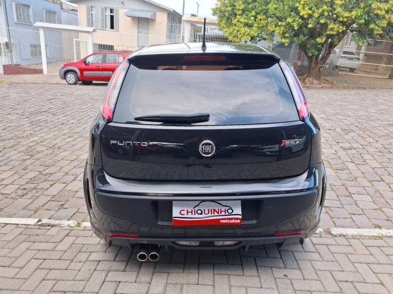 FIAT - PUNTO - 2014/2014 - Preta - R$ 57.900,00