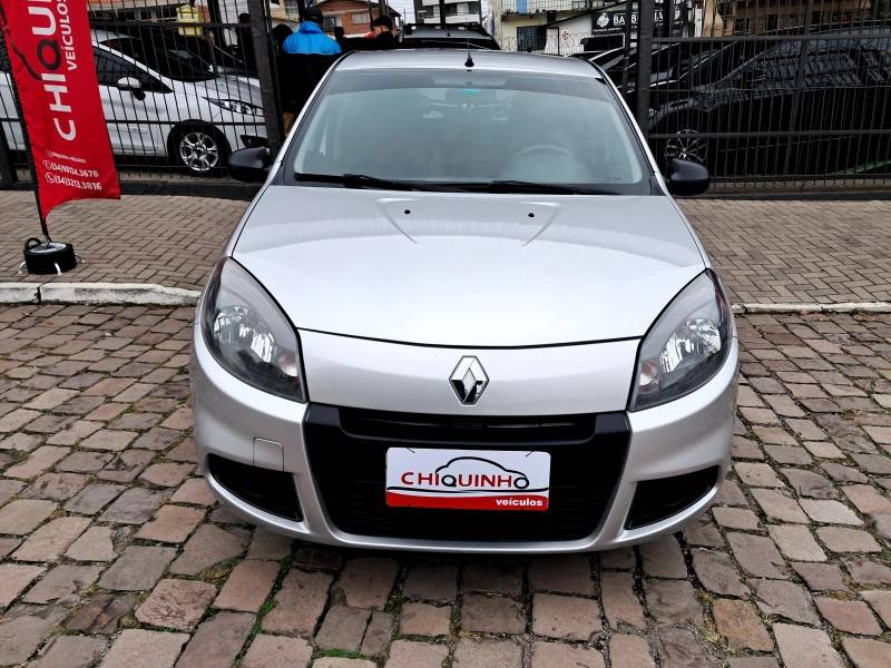 RENAULT - SANDERO - 2014/2014 - Prata - R$ 34.900,00