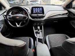 CHEVROLET - ONIX - 2021/2022 - Prata - R$ 89.900,00