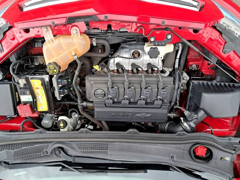 CHEVROLET - ONIX - 2013/2013 - Vermelha - R$ 45.900,00