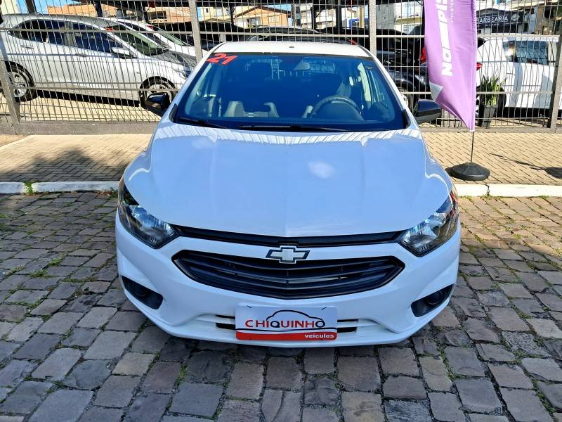 CHEVROLET - ONIX - 2021/2021 - Branca - R$ 63.900,00